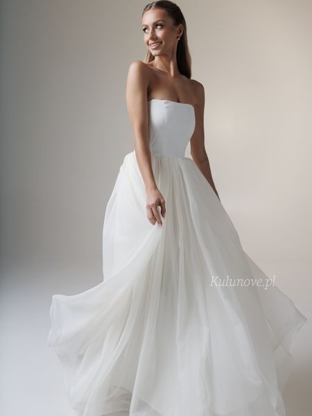 Bonnie A394 - romantic chiffon gown with tie at the back