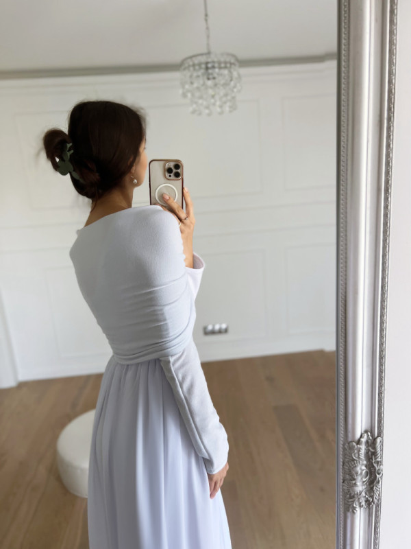 Etola, wedding garment for bride cross snow white