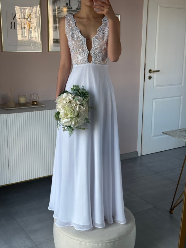 Ismena - white wedding dress with overlap pleat