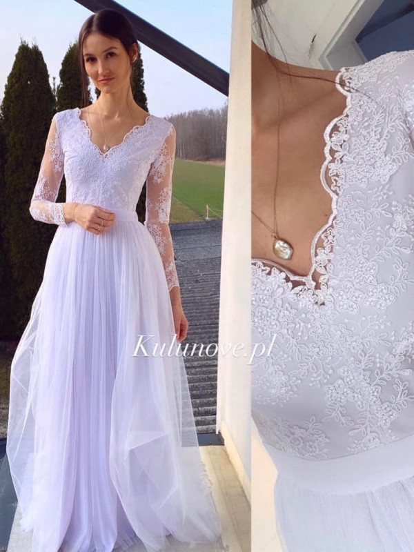 Rose - No. 677 white wedding dress with lace sleeves