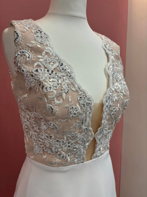 Ismena - white wedding dress with overlap pleat