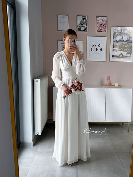 Alma - long gown in ecru color with long chiffon sleeves and built-in back