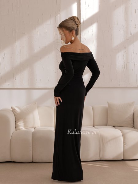Arizona - Black off-the-shoulder maxi dress with long sleeves