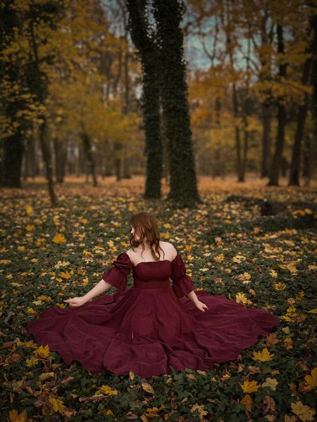Seniorita maroon - long corseted flared gown with falling sleeves