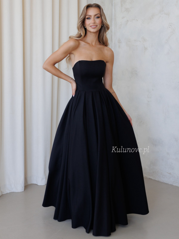 Bombshell - elegant black princess type prom dress