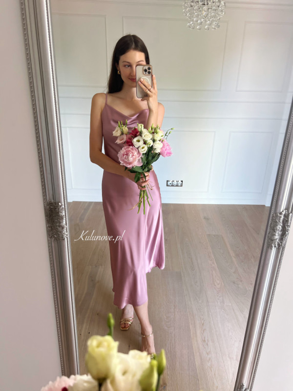 California - minimalist simple satin dress with thin straps in dirty pink color