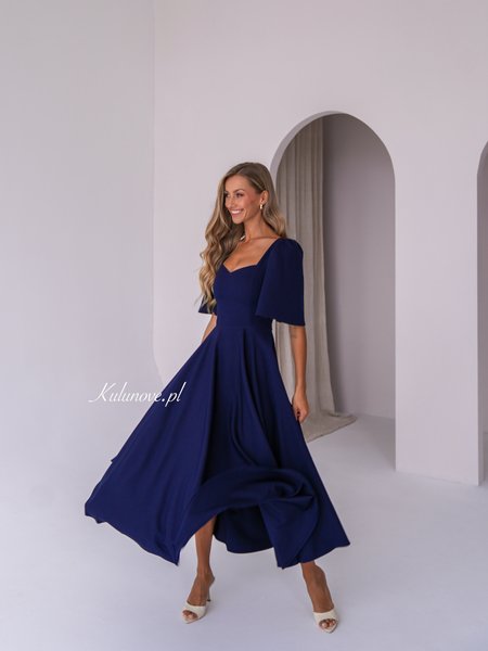 Elowen – an elegant navy blue midi dress with flared sleeves
