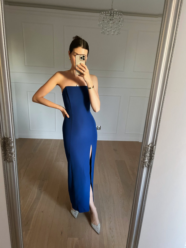 Emily - simple cornflower strapless dress with strut