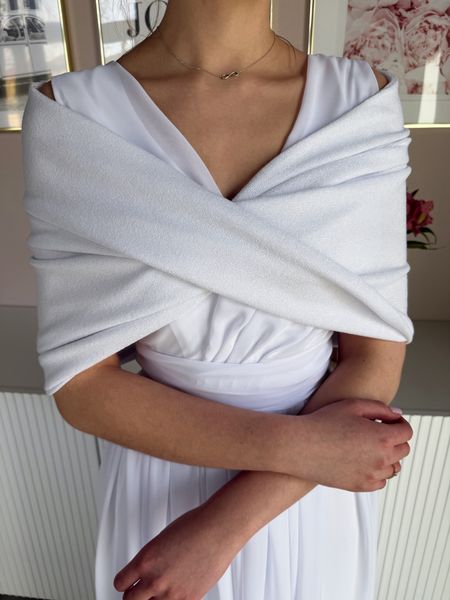 Etola, wedding garment for bride cross snow white