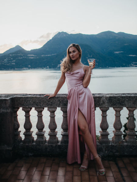 Ava - long satin dress in pink