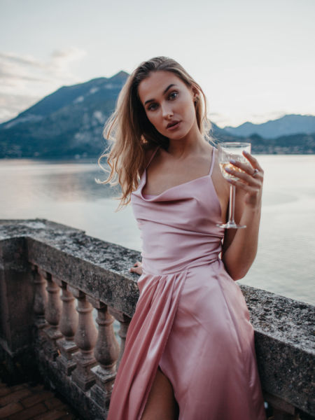 Ava - long satin dress in pink