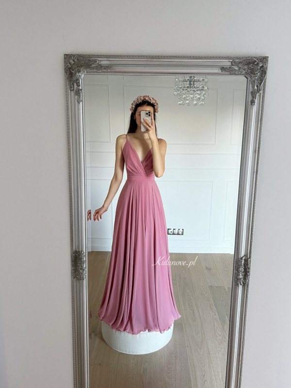 Alruna - long chiffon strapless dress in dirty pink color