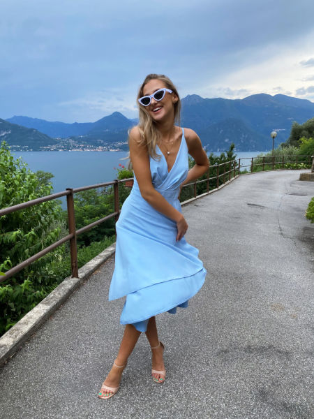 Elisabeth midi - flared blue dress with envelope neckline