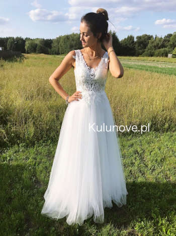 Diana - wedding dress with tulle bottom