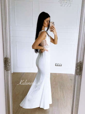 Charlotte - fitted embellished wedding dress in the shape of a fishnet
