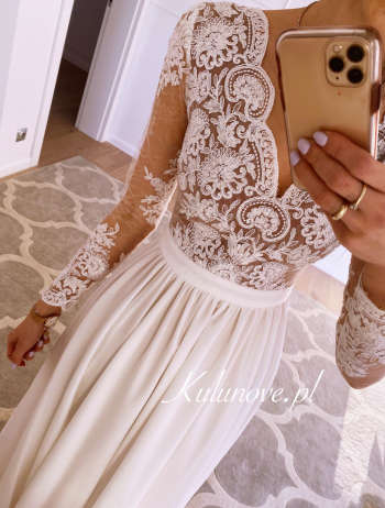 Marietta - white long sleeve wedding dress with beige lining