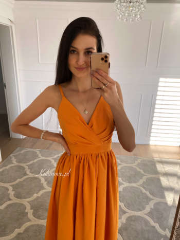 Elisabeth - long orange strapless dress