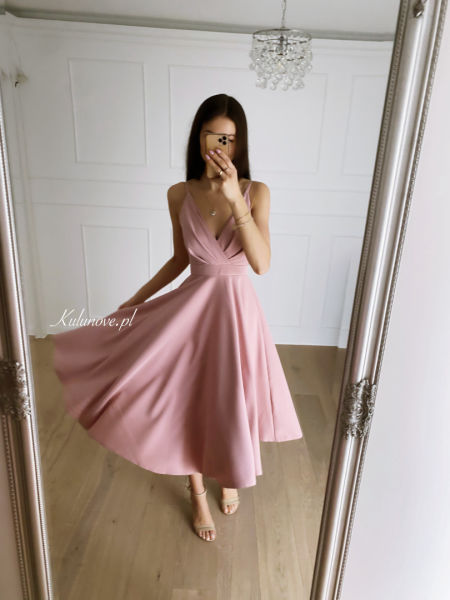 Elisabeth midi - medium length dress on a wide circle in dirty pink color