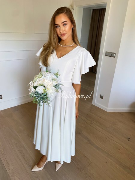 Isabella A381 - a midi-length dress in ecru
