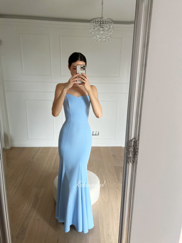 Monalisa blue - fitted mermaid-shaped maxi dress with open shoulders