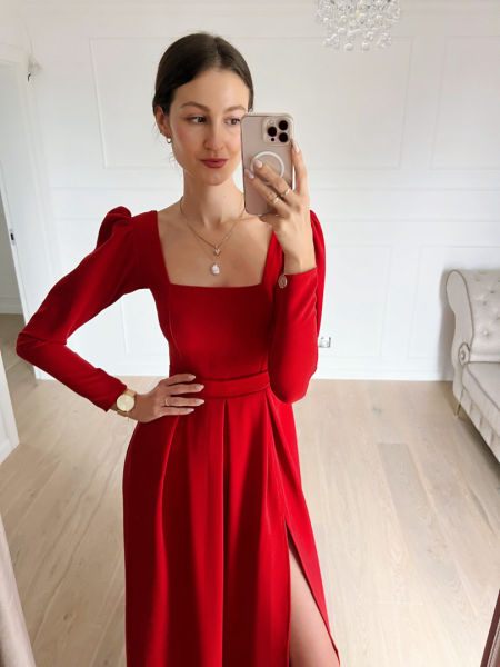 Bonita - red long sleeve maxi dress with caro neckline