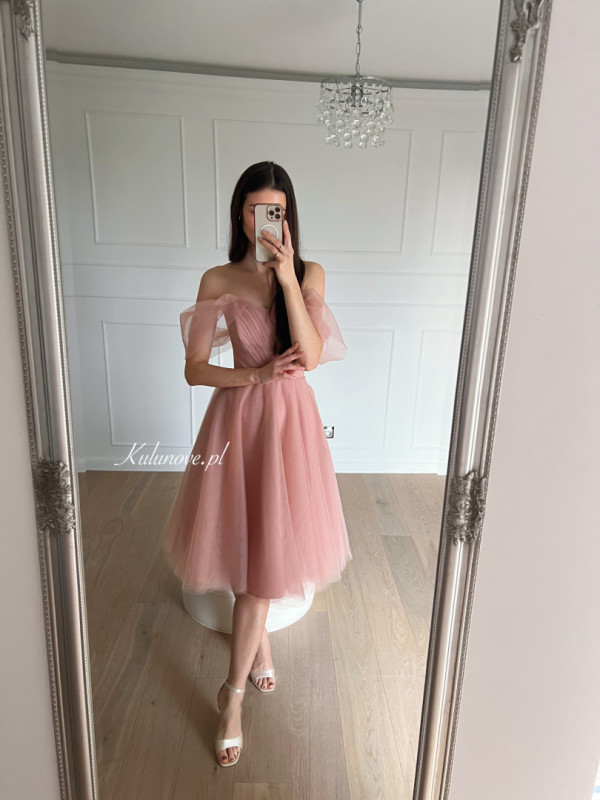 Selena - light pink tulle midi dress with falling sleeves