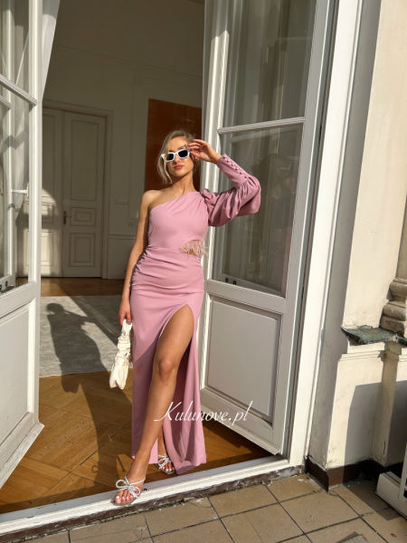 Rachel - a long one-shoulder dress with feathers at the waist with a delicate train