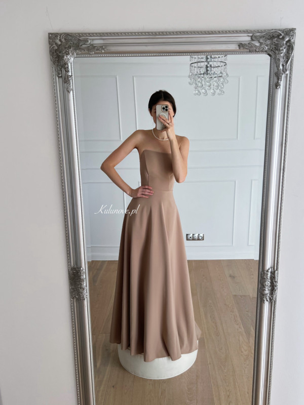 Hannah - classic corset maxi dress in beige color