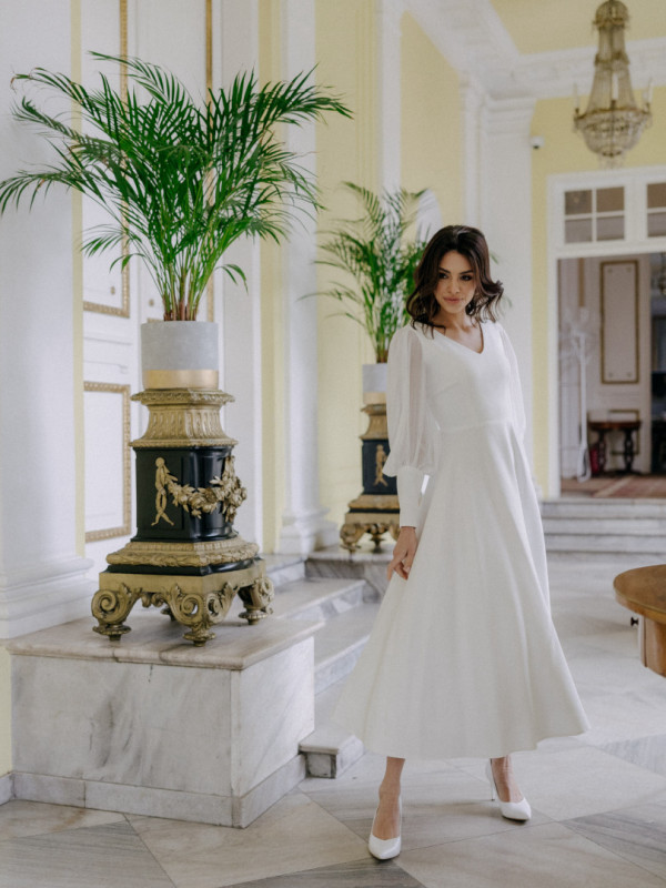 Izyda - 7/8 length wedding dress with bouffant chiffon sleeves