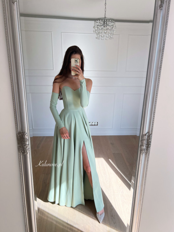 Judith - corseted classic maxi dress in pistachio color with additional sleeves