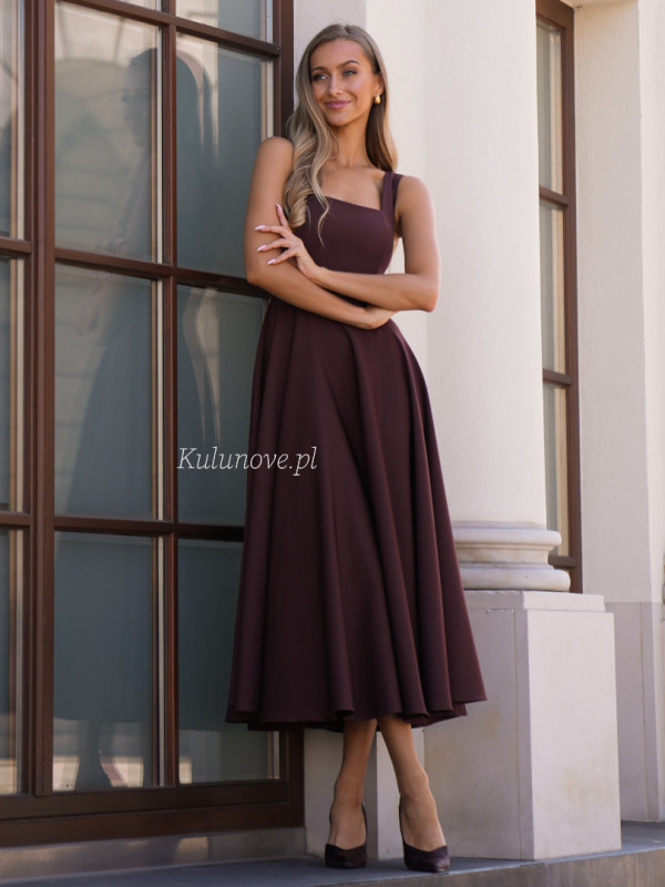Karlie midi - chocolate midi strapless dress with a straight neckline