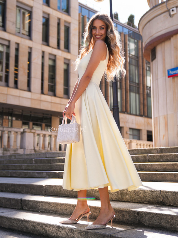 Karlie midi - buttery midi dress with karo neckline and wide straps