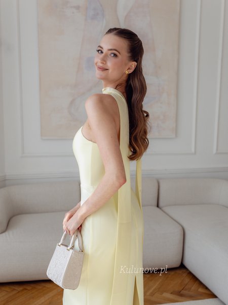 Butter-colored decorative chiffon scarf