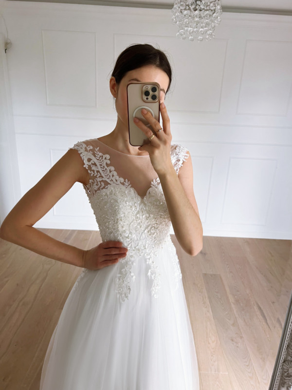 Mandy - princess wedding dress with built-in lace top