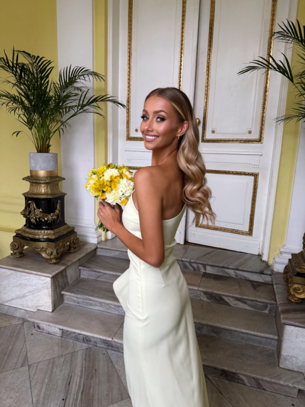 Miami - yellow one-shoulder dress with ruffles