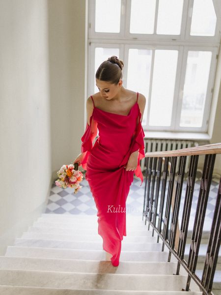 Nebraska - elegant maxi dress in fuchsia color with striking shoulder sashes