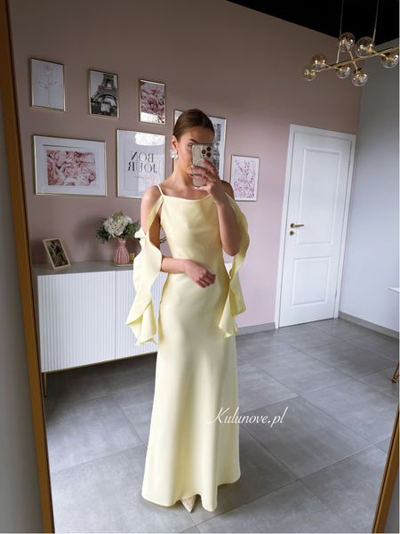 Nebraska - elegant maxi dress in a buttery shade with subtle shoulder sashes