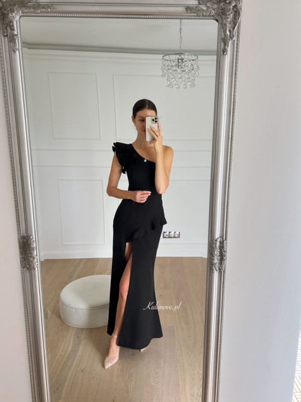 Ophelia - black simple elegant one-shoulder dress with a ruffle and a spread