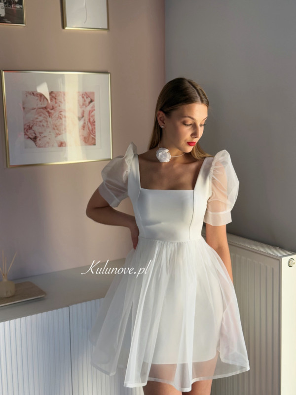 Pin-up girl - short airy flared dress with buffets