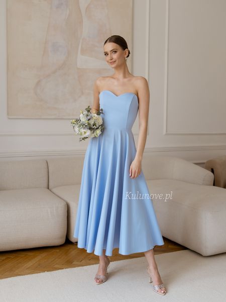 Reverly - blue midi dress with heart neckline and flared skirt