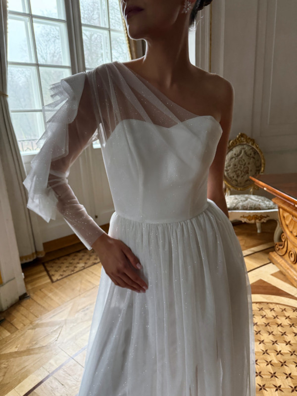 Savannah - wedding maxi dress with brocade in ecru color with decorative sleeve with frill trim