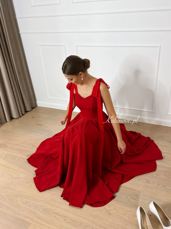 Scarlet - red glamorous midi dress with shoulder ties and heart neckline