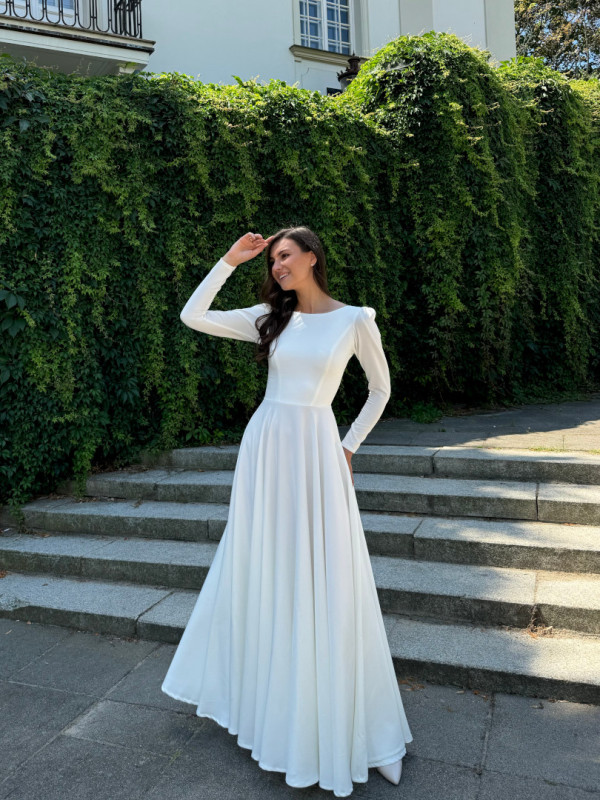 Snow - long sleeve wedding dress on a wide circle