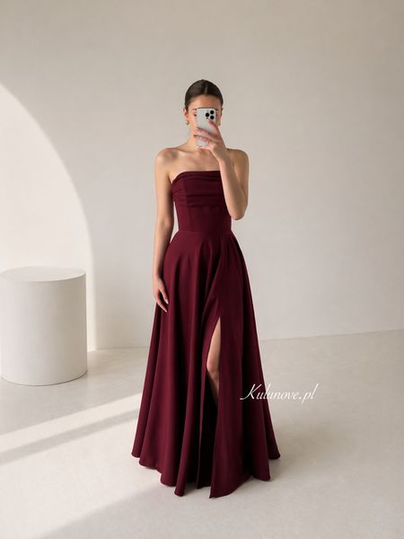 Tess - maroon elegant maxi evening dress with subtle crease