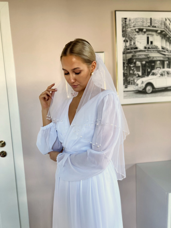 Short double-layered wedding veil with crystals at the end in snow white color