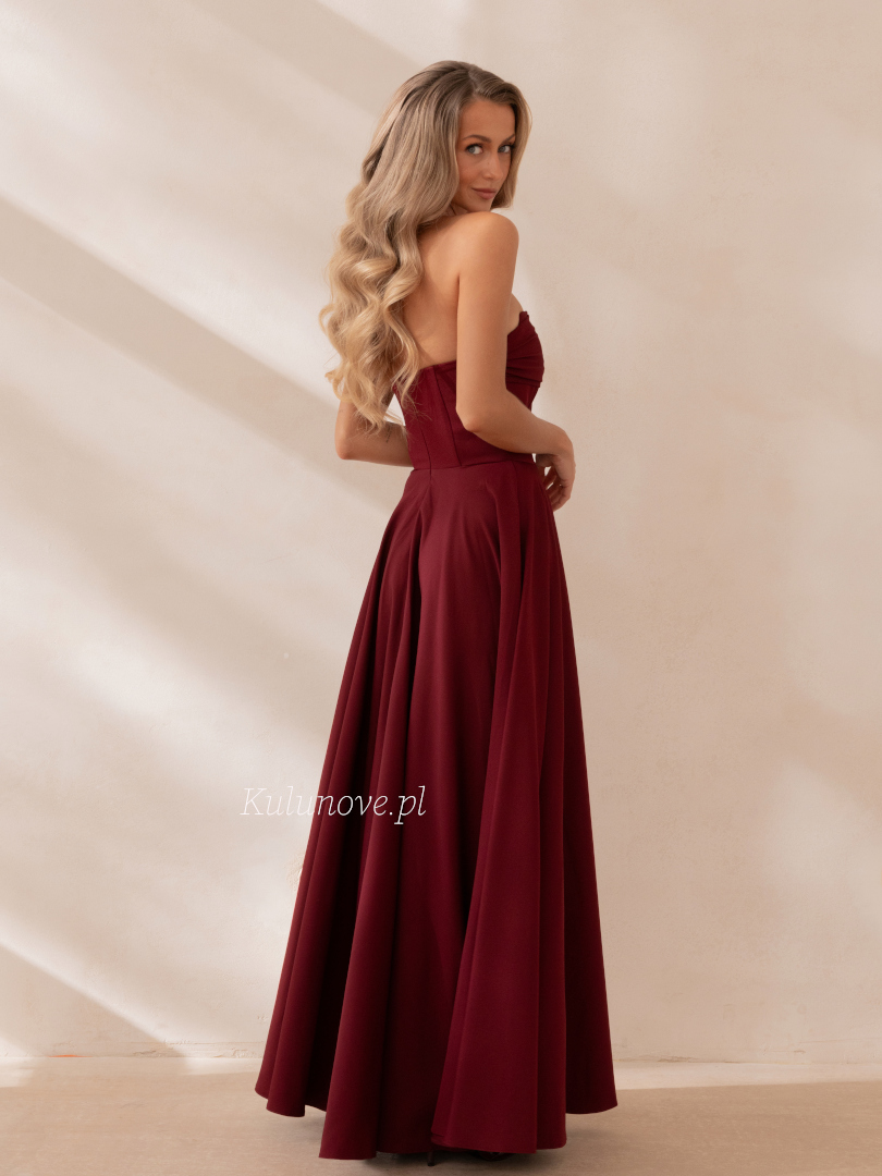 Tess - maroon elegant maxi evening dress with subtle crease