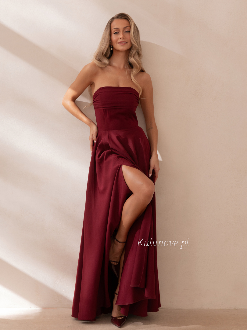 Tess - maroon elegant maxi evening dress with subtle crease